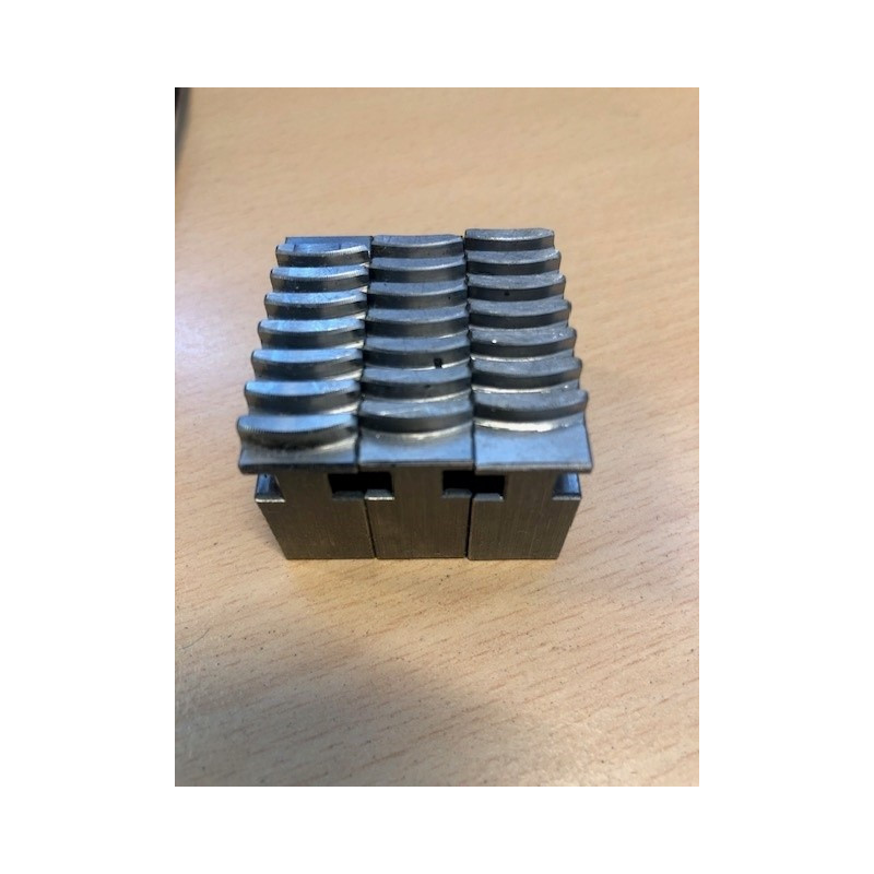 Satz von 3 verzahnten weichen Backen  für Compact 5 für V3U176